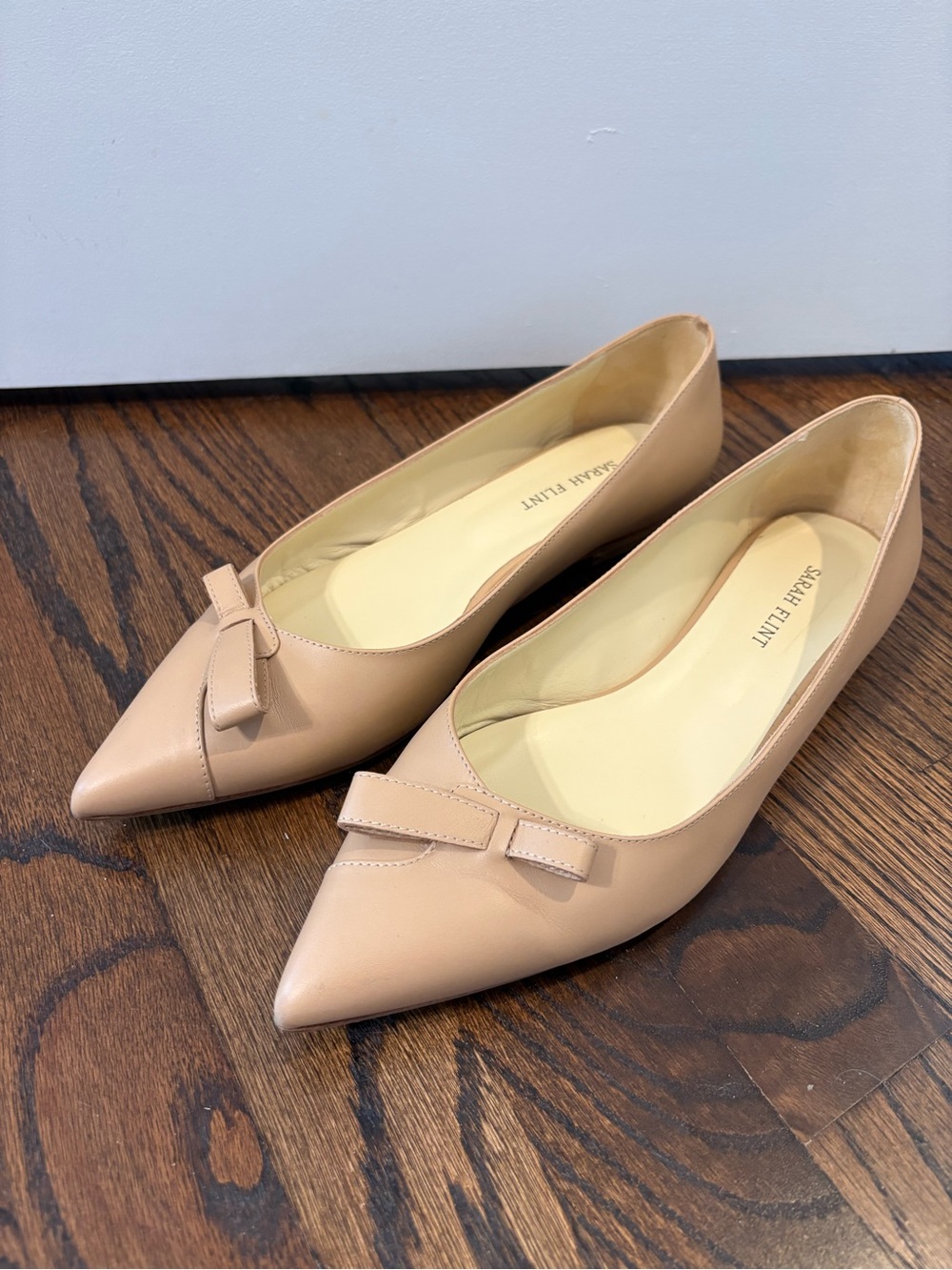 Sarah Flint Natalie Flat - Classic Pointed-Toe Nude Ballet Flats - Size 9 - Picture 3 of 7